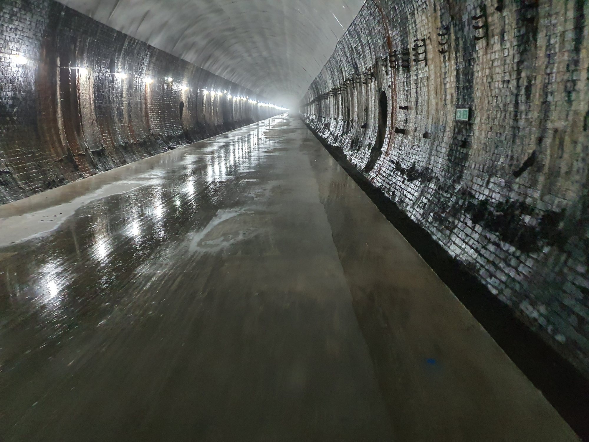 Long concrete slab placed by Trent inside Catesby Tunnel